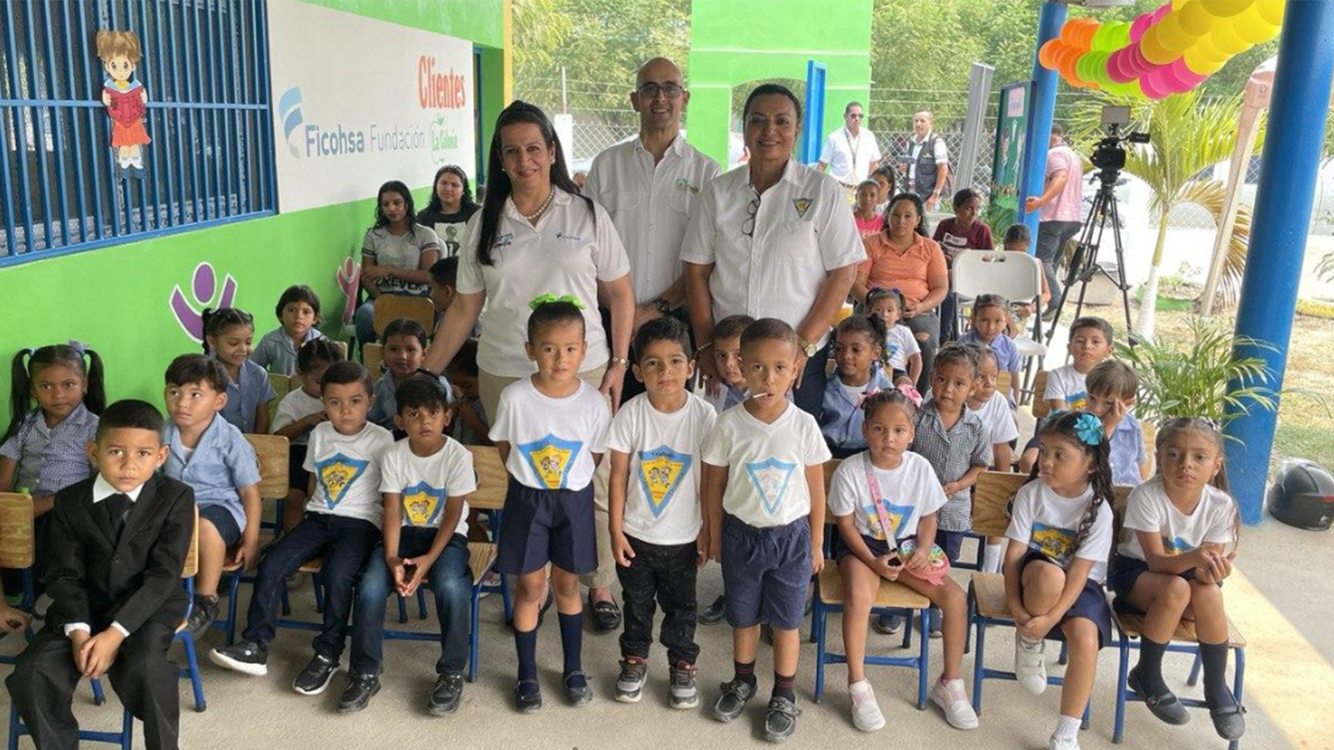 Fundación Ficohsa inaugura su centro escolar número 150
