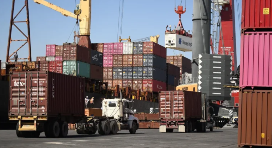 Inflación global impacta el movimiento de carga marítima en Guatemala